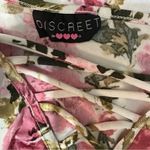 Discreet Floral Print Multicolored Short Sleeve Open Shoulder Size XL Top Photo 10