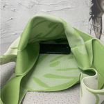 Floral Graphic Knit Bag, Double Handles Photo 4