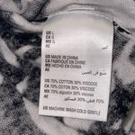 Inc international  Concepts Cold-Shoulder Black White Floral top Sweater large Photo 8