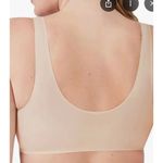 Wacoal  NWT wireless all day comfort taupe bra small Photo 5