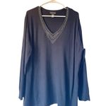 Adrienne Vittadini Black Studded V Photo 0