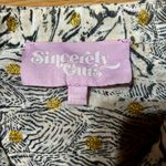 Ladies XS ‘Simply Ours’ boutique dress White Photo 4