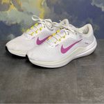 Nike  Air Winflo 10 Women's White Running Shoes Size 9 Photo 1