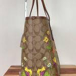 Coach NWT City Tote Bag In Signature Canvas With Floral Print Photo 1