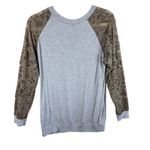 Egy Gray Raglan Stretchy Long Tan Lace Sleeve Rayon Top Made In USA Size M Size M Photo 1