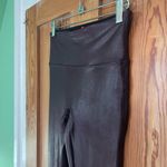 Spanx Faux Leather Sculpting Shaping Smoothing Leggings Wine Burgundy - Sz S Photo 11