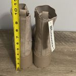No Boundaries  New! Women’s tan knit Chelsea ankle boots size 11 Photo 3