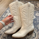 Soda  White Cowboy Boots Photo 0