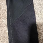 Cascade Sport Cropped Leggings Photo 1