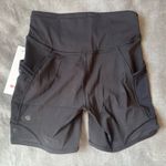 Lululemon  Fast and Free High-Rise Lace Trim Short 6" *5 Pocket Black Size 6 Photo 3