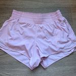 Lululemon  Hotty Hot 2.5" High-Rise Photo 0