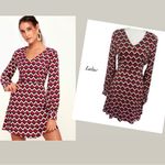 Lulus Burgundy Zig Zag Casual V Neck Long Sleeve Dress Size Medium Red Photo 1