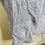 Three Dots Free w/ Purchase  Linen Cold Shoulder Top Size Small Has FLAWS Photo 3