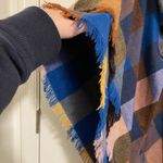 Sonoma NEW women’s checkered plaid blue brown fringe thick knit poncho wrap Photo 1