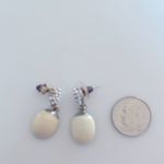 Boutique 1 pair of small oval vanilla dangle earrings 2.5cm Photo 3