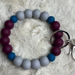 #154. handmade beaded wristlet with bpa free silicone beads. For keys/ID badge. Photo 0