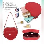 CGYGP Heart Purse Vegan Leather Shoulder Handbag With Wrist Strap Red Photo 9