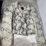 Thalia Sodi  Monochrome Snake Print Blazer Photo 12