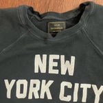 Retro Brand  New York City Graphic Cropped Sweatshirt XS Photo 5
