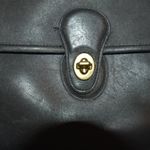 Coach VINTAGE purse See pictures for details Clean Pet/Smokefree home Photo 3