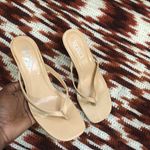 XOXO Beige Cream Tan Slip On Faux Leather Thong Sandal Kitten Heels Square Toe Mules Pumps Classy Chic Sz 8M Photo 2