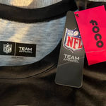 NFL Foco  Women's Black Graphic Tee Baltimore Ravens Photo 3