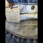 7 For All Mankind  Dojo Crop Flare Jeans Size 26 Medium-Light Wash‎ Low Rise Photo 5