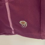 Mountain Hardwear  Eggplant Half Zip  Pullover XS Photo 3