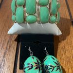 Nordstrom Rack Beautiful Green With Gold Accent Bracelet Photo 2