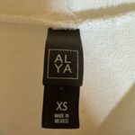 Alya Women’s Elegant White Puff Sleeve Fitted Top Super Soft Size XS Photo 3