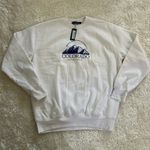 Pretty Little Thing  White Graphic Sweater Photo 0