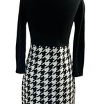 Studio One  New York Sweater DRESS Size XSM Houndstooth Print #1 Photo 2