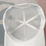 Alo Yoga casual District Trucker Hat Photo 3