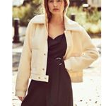 Urban Outfitters ★ UO Renewal Remnants Teddy Trucker Jacket - White ★ Photo 14