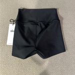 Alo Yoga NWT  Airlift 3" High-Waist Airlift Short Black SZ XS Photo 6