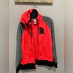 The North Face Sweatshirt Hoodie/ Active Wear/ Track Shirt Photo 1