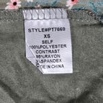 PaperMoon  Short Sleeve Button Back Blouse Women's XS Sage Green Floral Daisy NWT Photo 3