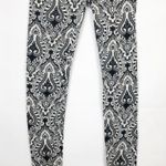 Better Be  Paisley Print Black/White High-Rise Leggings Juniors M Photo 4