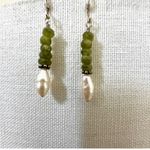 freshwater pearl and peridot sterling silver drop earrings Photo 2