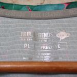 Reel Legends  | Succulent Pattern Activewear V-Neck Photo 3