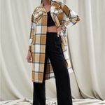 SheIn Tan and White cardigan jacket . Photo 5