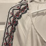 Old Navy  Women's Peasant Blouse Medium Embroidered Geometric Boho‎ Red White Photo 3