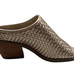 Bella Vita Size 6WW Woven Peep-Toe Mules Wooden Block Heels For Women Photo 7