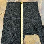 Maacie Maternity Gray Athletic Cropped Pants Medium Photo 3