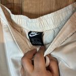 Nike Cream Athletic Shorts Relaxed Fit size XL Photo 2