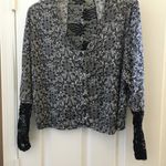 Lily White FINAL MARKDOWN LADIES  blouse (M) Photo 0