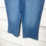 Lee NWT  Relaxed-Fit Mid Rise Denim Capri Jeans Size 16 Photo 4