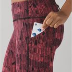 Lululemon PACE RIVAL CROP INSEAM 19” DOWN POUR ELECTRIC CORAL BLACK SIZE 6 Photo 4