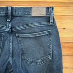 Madewell  The Perfect Vintage Jean in Lunar Wash Size 28 Photo 6