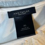 Ann Taylor  Factory White Leaf Pattern Top SZ:XL Photo 5
